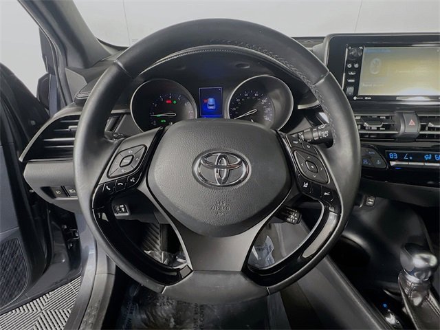 Used 2018 Toyota C-HR XLE image 15