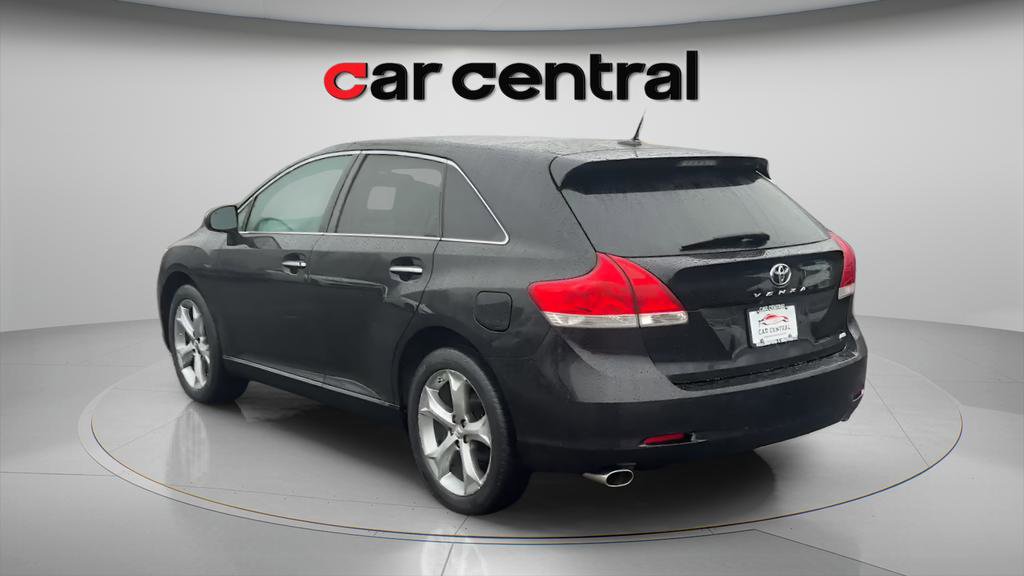 Used 2011 Toyota Venza AWD w/ Comfort Pkg image 3
