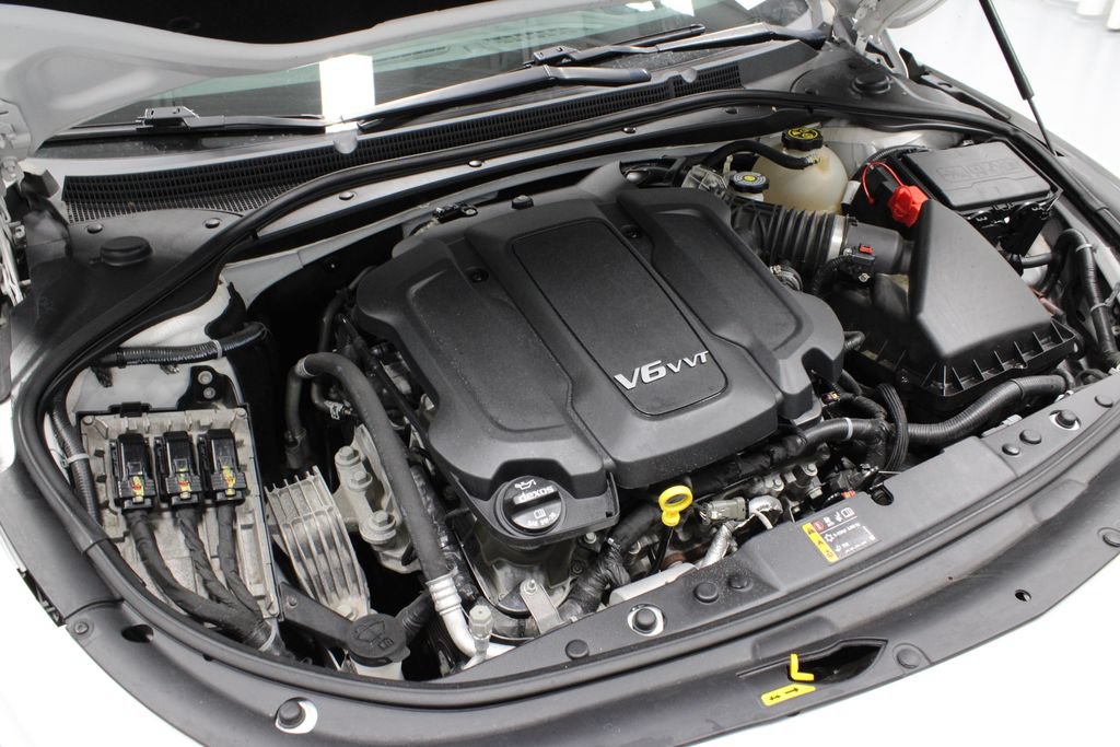 Used 2019 Buick LaCrosse Premium w/ Sun and Shade Package FWD image 15