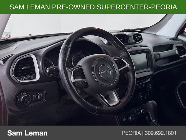 Used 2020 Jeep Renegade Latitude w/ Cold Weather Group image 9