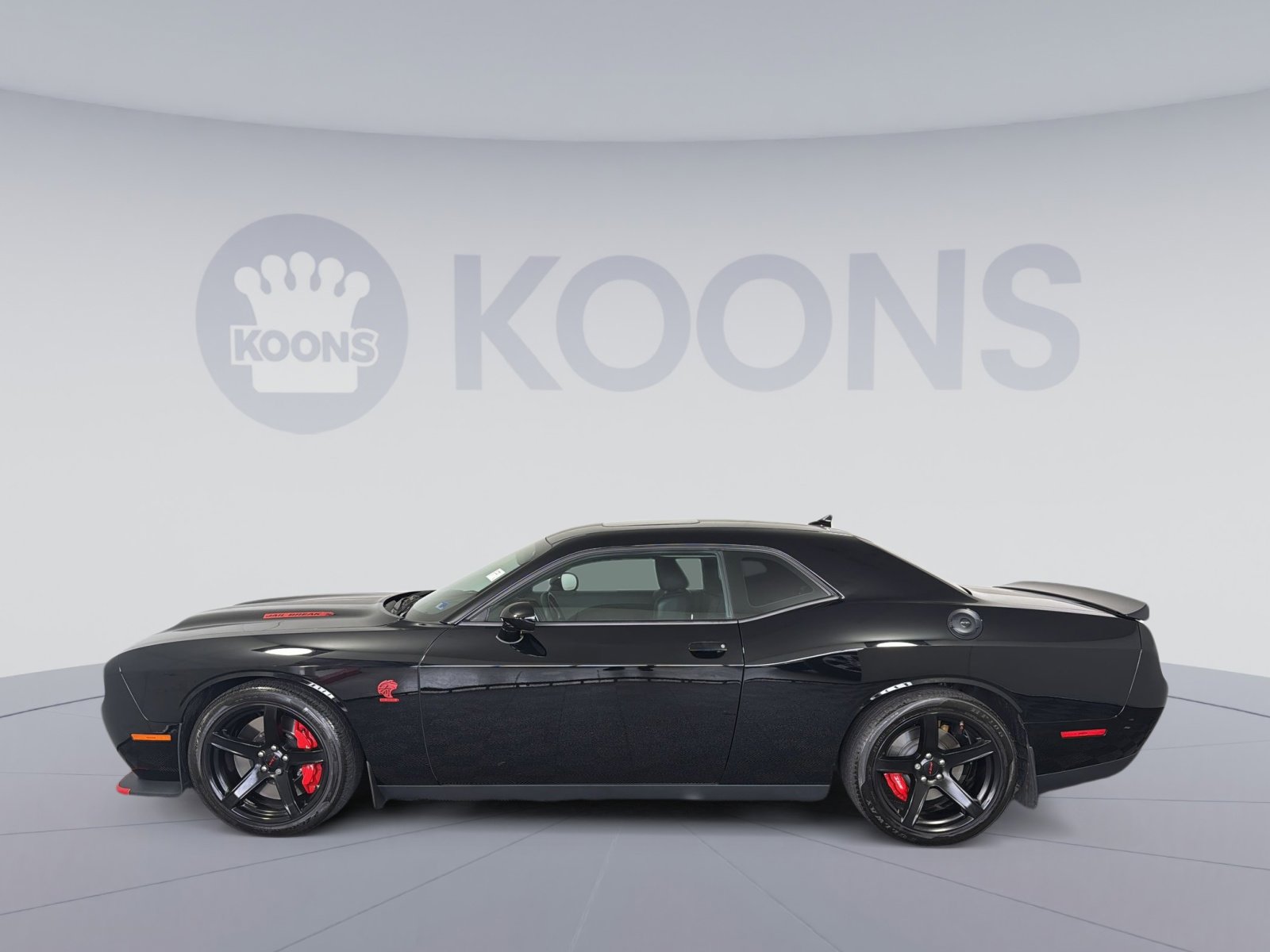 Used 2023 Dodge Challenger SRT Hellcat image 2