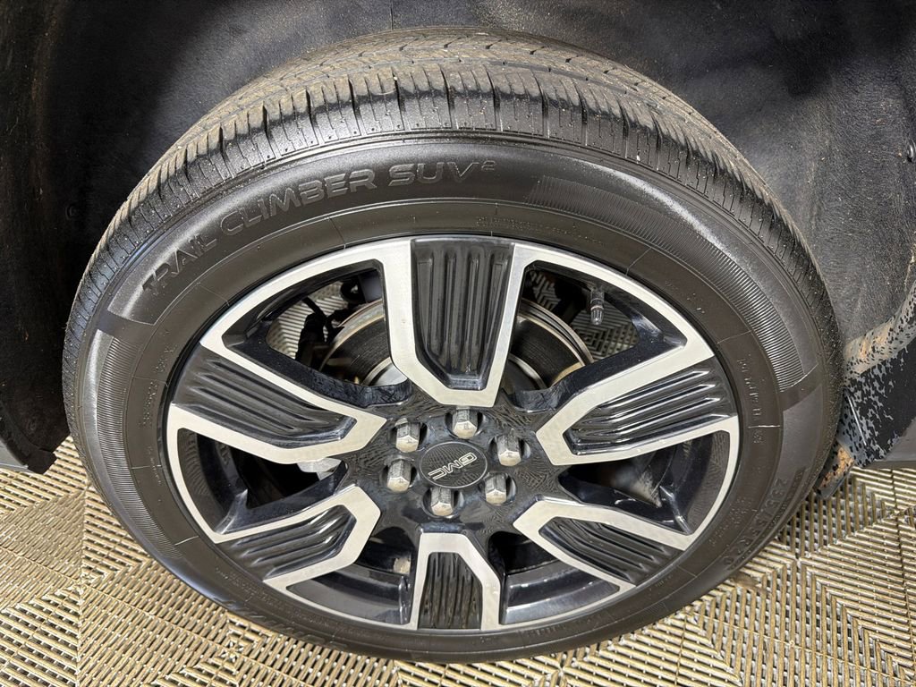 Used 2022 GMC Acadia SLT w/ Technology Package image 19