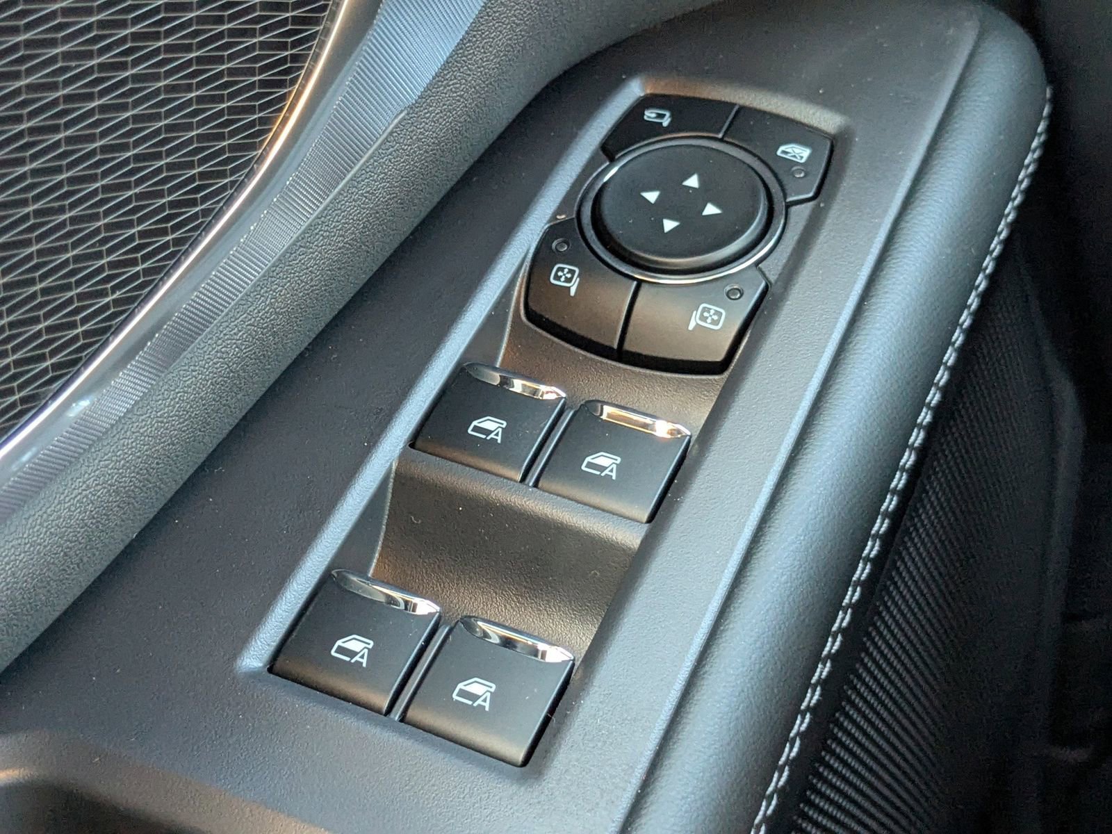 New 2025 Ford Expedition Max Platinum w/ Stealth Performance Package image 29