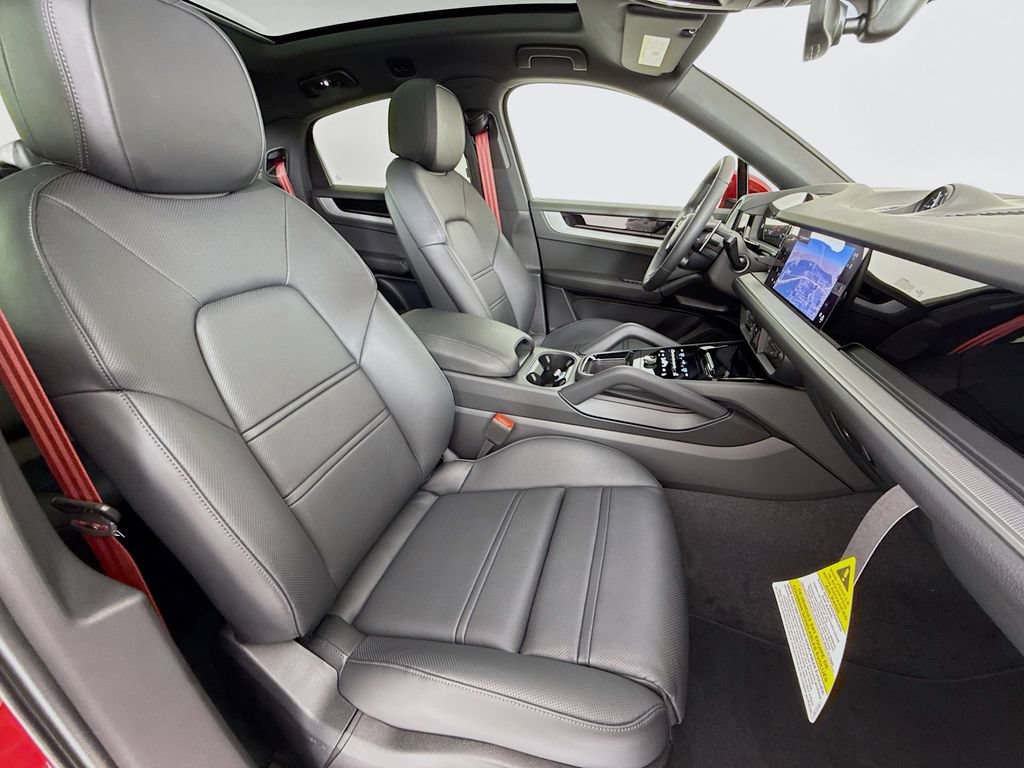 New 2026 Porsche Cayenne E-Hybrid Coupe AWD/4WD image 30