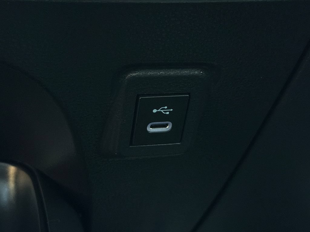 Used 2024 Toyota Corolla LE FWD image 31