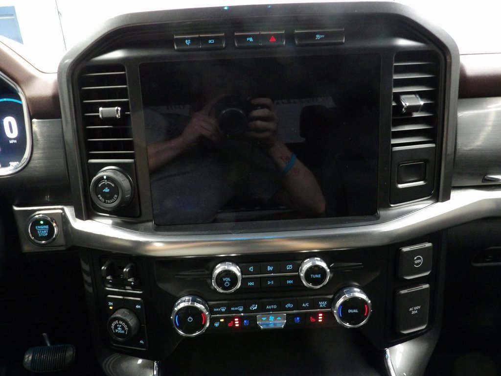 Used 2023 Ford F150 Lariat w/ Equipment Group 502A High image 13