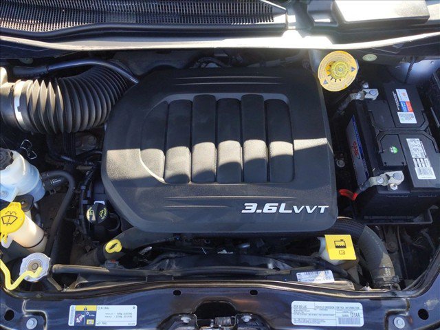 Used 2018 Dodge Grand Caravan SE w/ UConnect Hands-Free Group FWD image 21