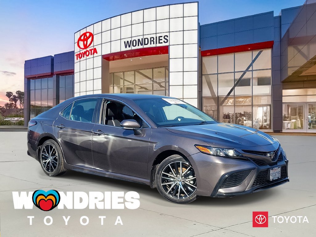 Used 2024 Toyota Camry SE
