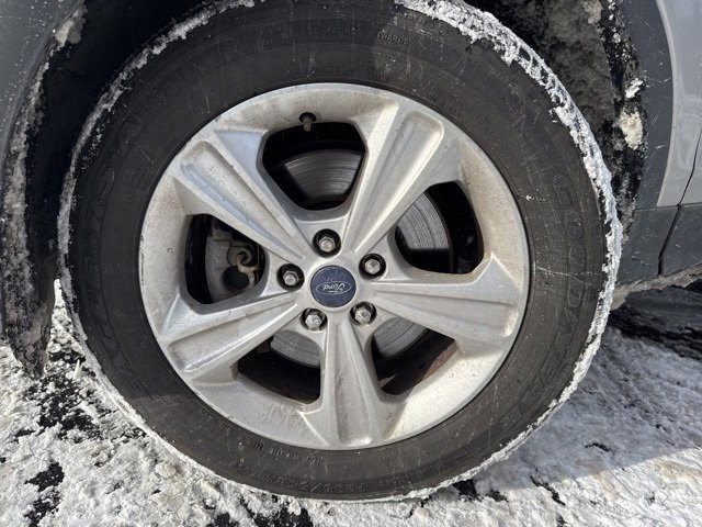 Used 2017 Ford Escape SE image 24