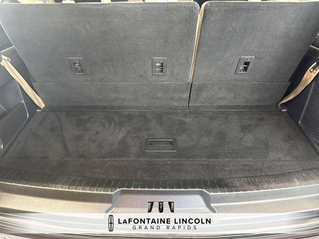 Used 2024 Ford Expedition Limited AWD/4WD image 30
