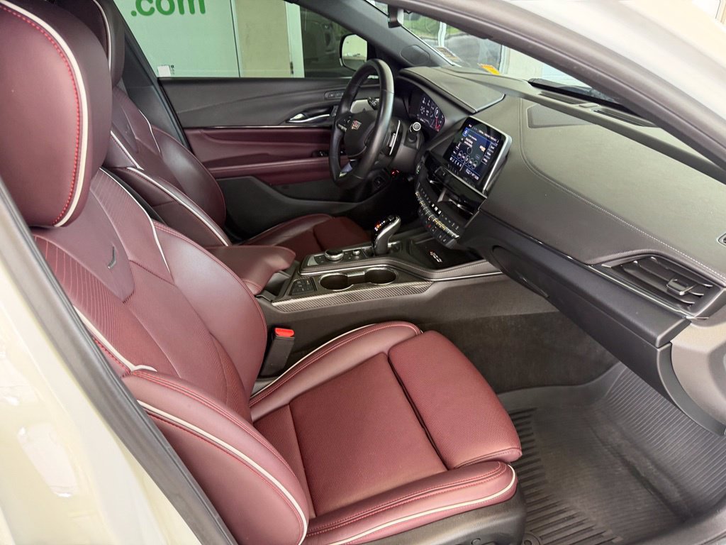 Used 2022 Cadillac CT4 V w/ Navigation Package AWD/4WD image 28