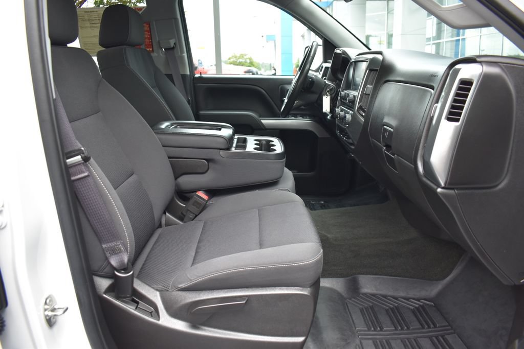 Used 2016 Chevrolet Silverado 1500 LT w/ All Star Edition RWD image 4