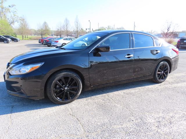 Used 2018 Nissan Altima 2.5 SV FWD image 4