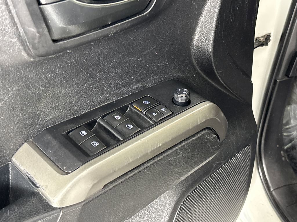 Used 2022 Toyota Tacoma SR5 image 10