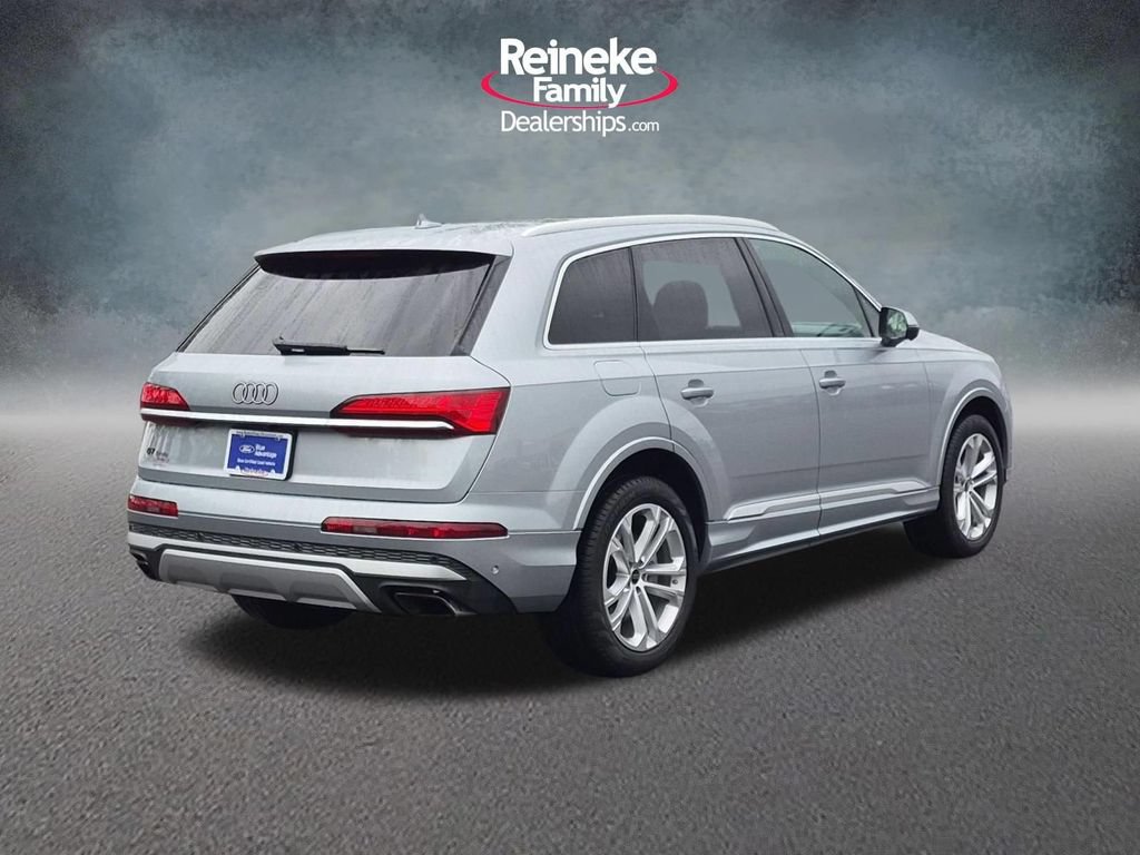 Used 2025 Audi Q7 3.0T Premium Plus AWD/4WD image 5