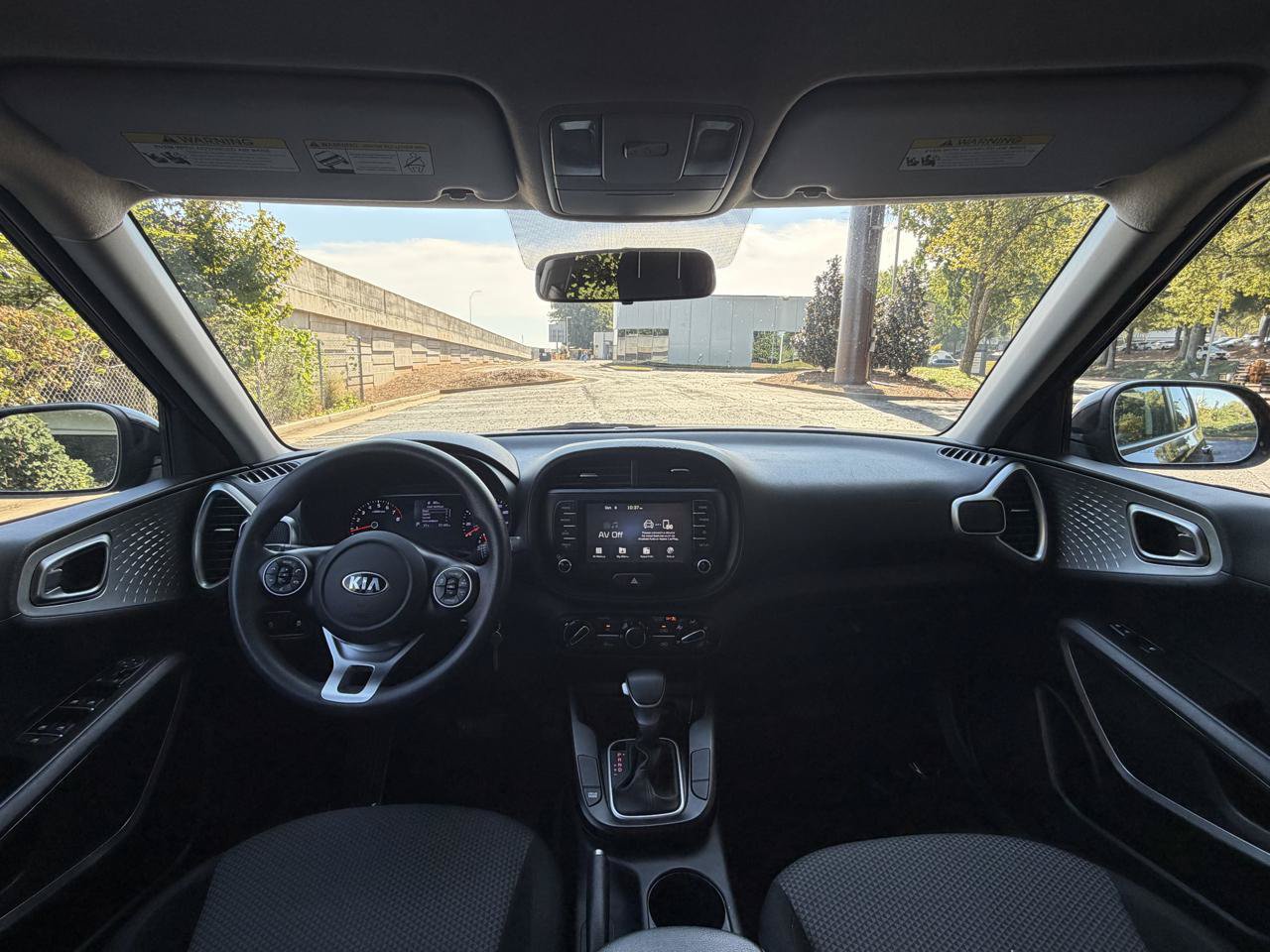 Used 2021 Kia Soul LX FWD image 19