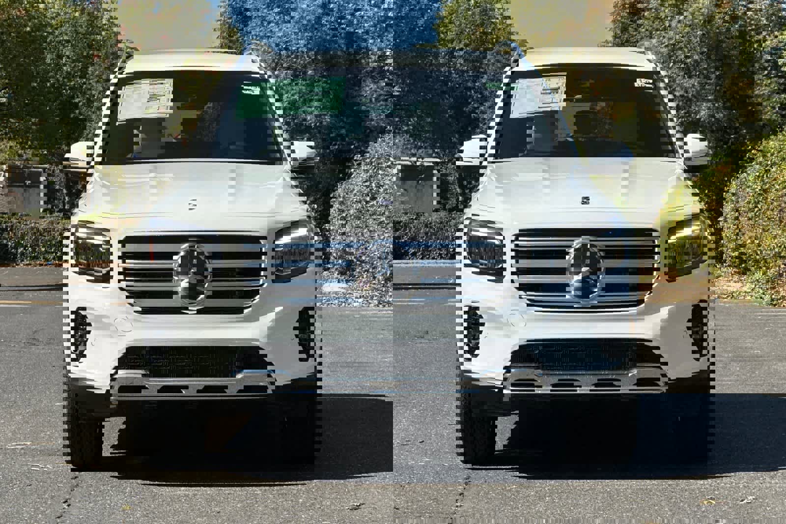 New 2025 Mercedes-Benz GLB 250 image 8