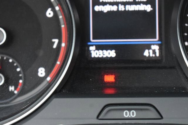 Used 2018 Volkswagen Atlas SE FWD image 25