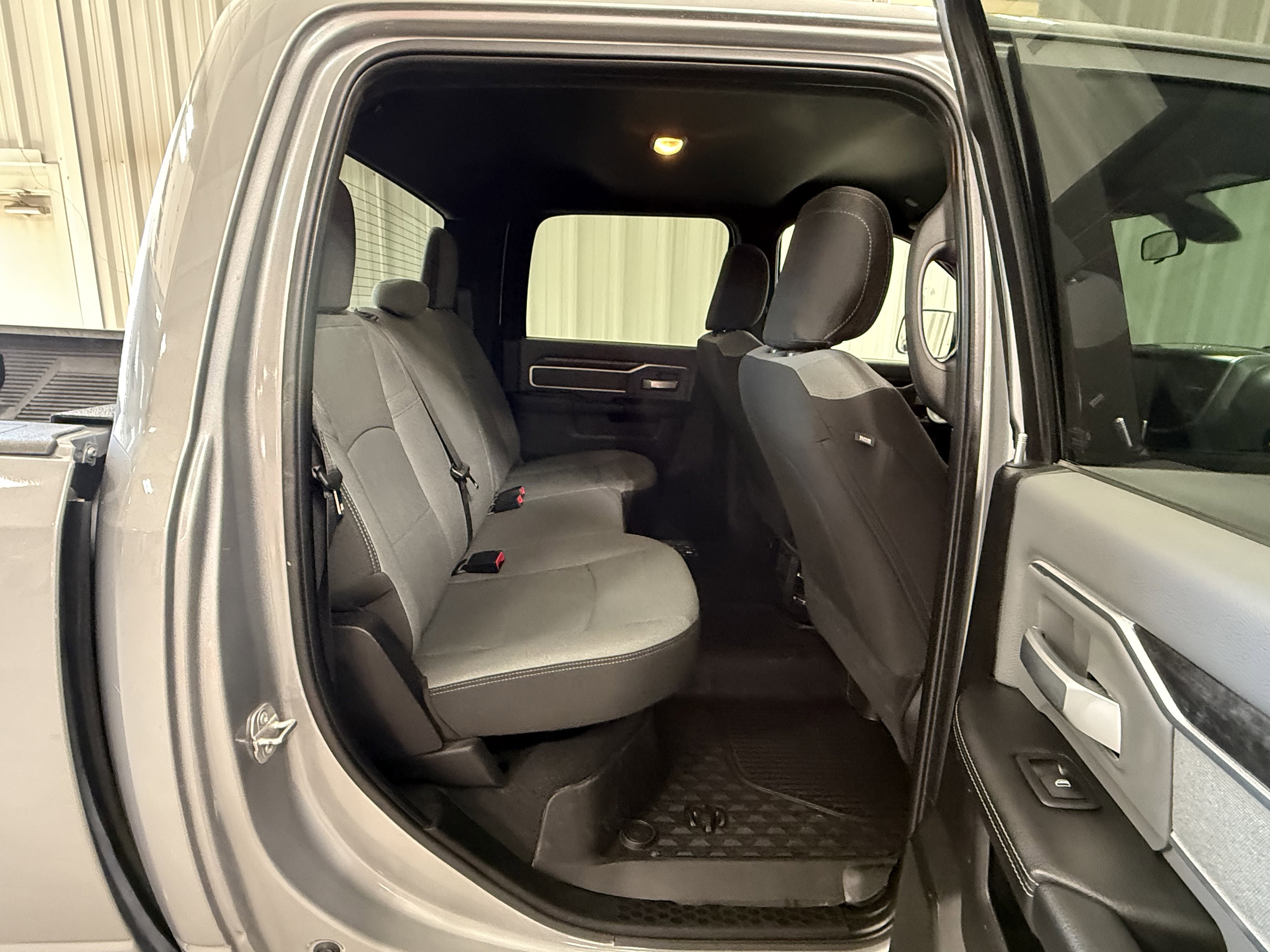 Used 2022 RAM 2500 Big Horn w/ Snow Chief Group image 7