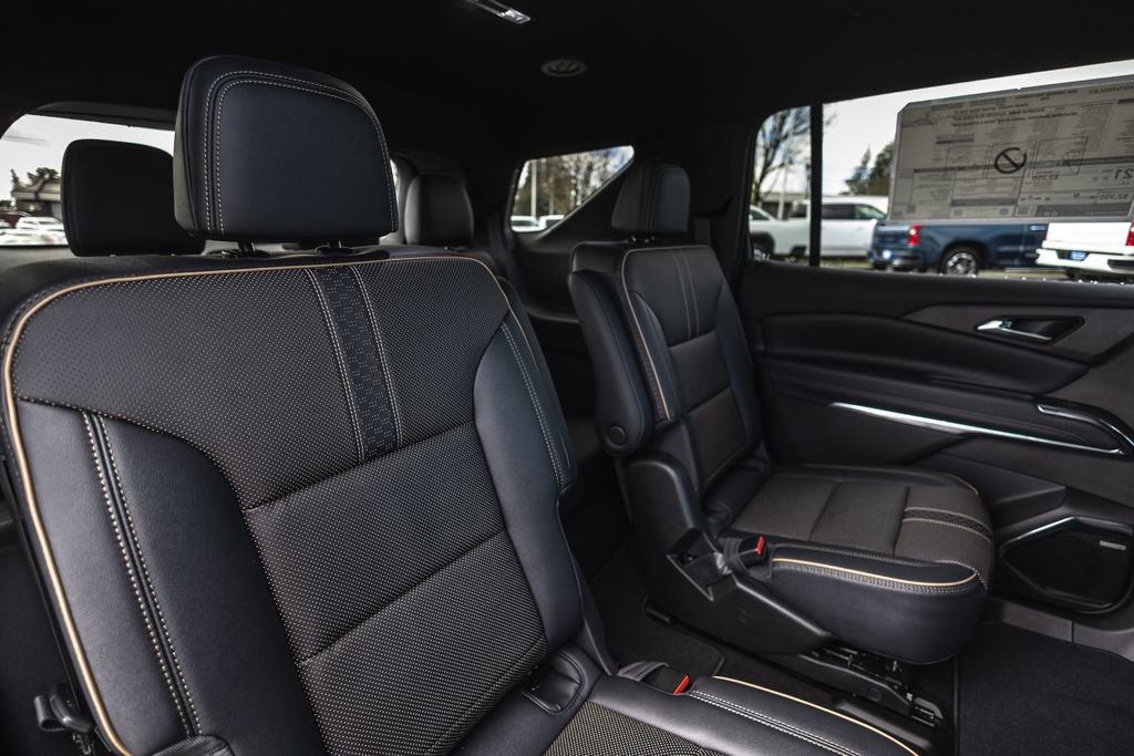 New 2026 Chevrolet Traverse High Country image 32