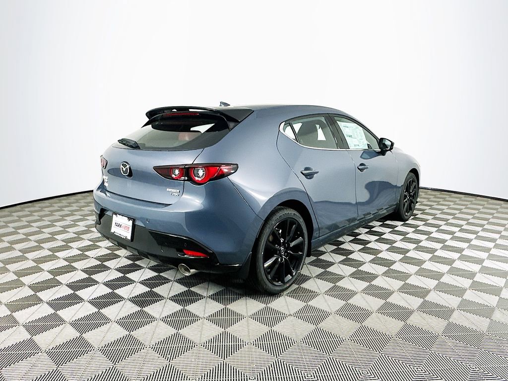 New 2026 MAZDA MAZDA3 Hatchback w/Premium Plus Pkg image 9