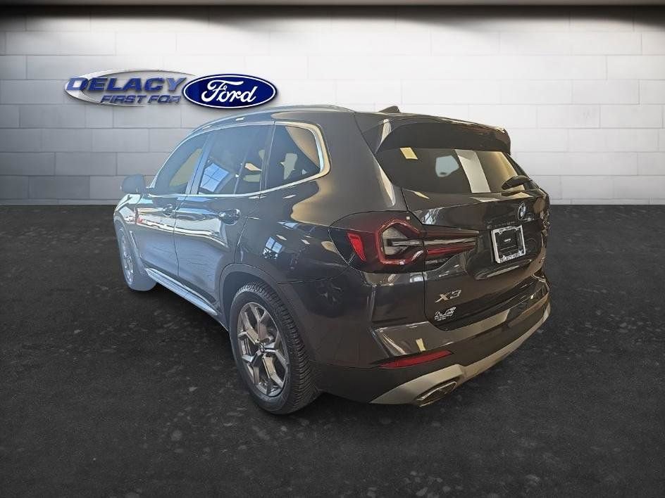 Used 2022 BMW X3 xDrive30i w/ Convenience Package image 4