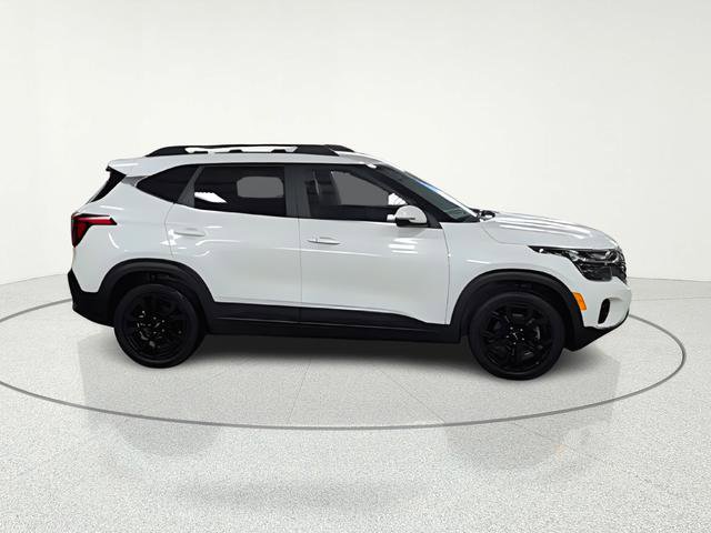 Certified 2024 Kia Seltos X-Line image 7