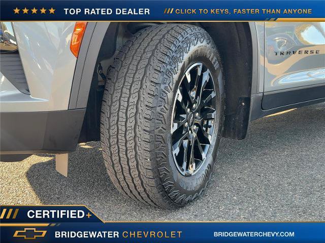 Used 2025 Chevrolet Traverse Z71 w/ Driver Confidence Package AWD/4WD image 16