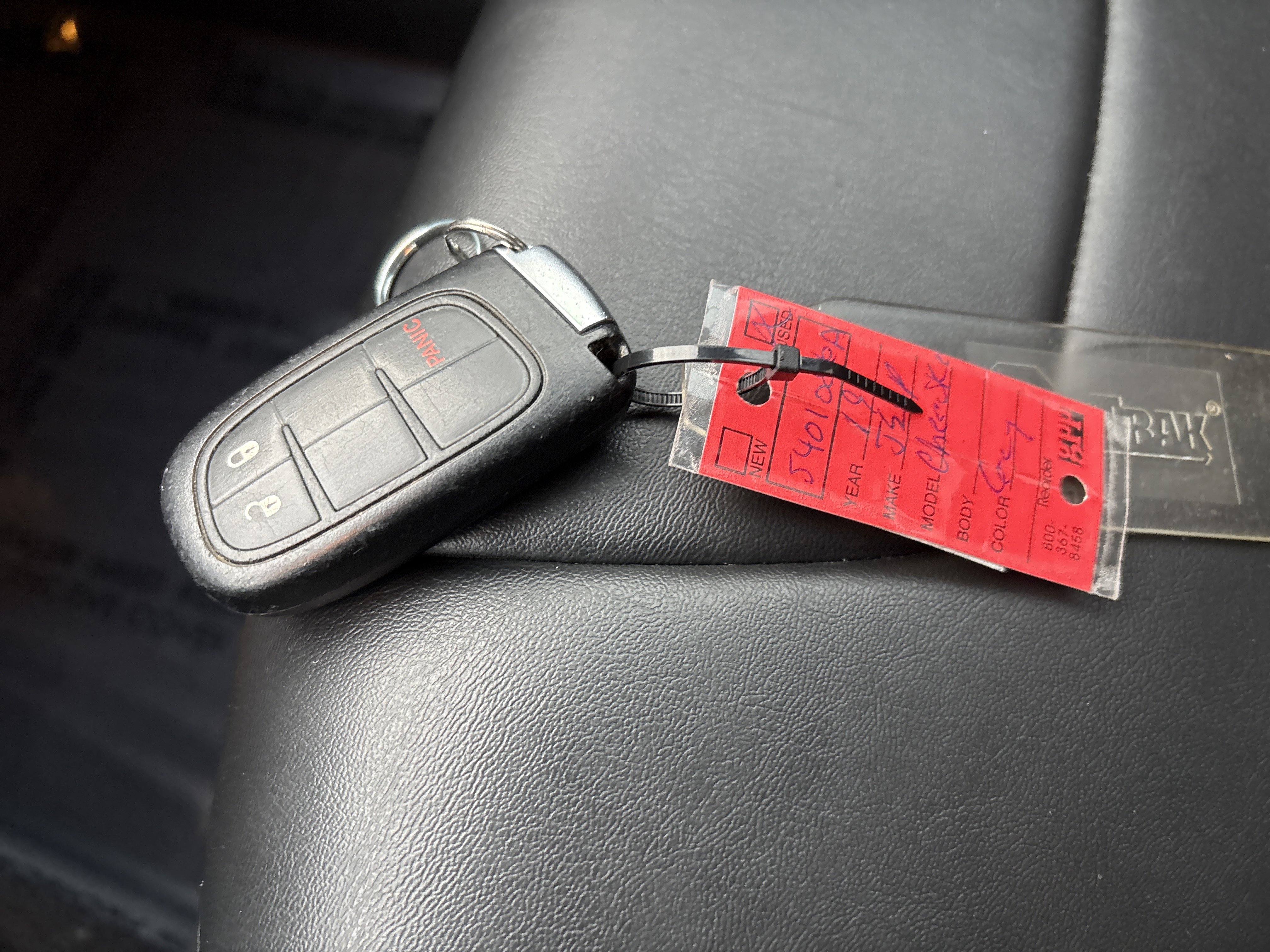 Used 2019 Jeep Cherokee Latitude Plus image 37