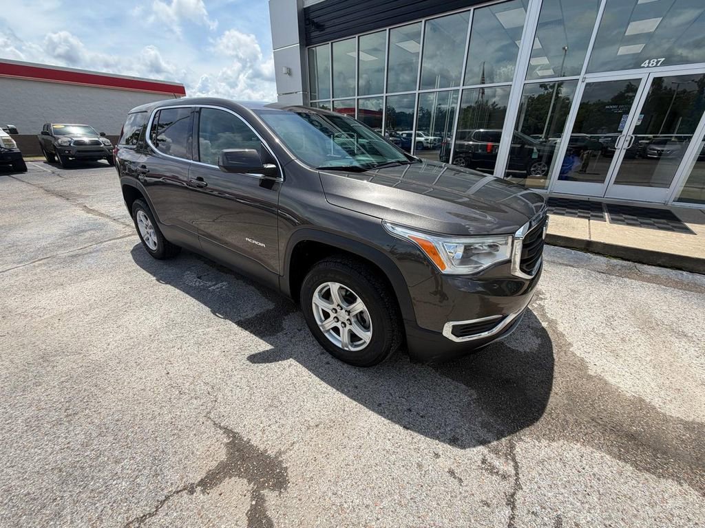 Used 2019 GMC Acadia SLE FWD image 2