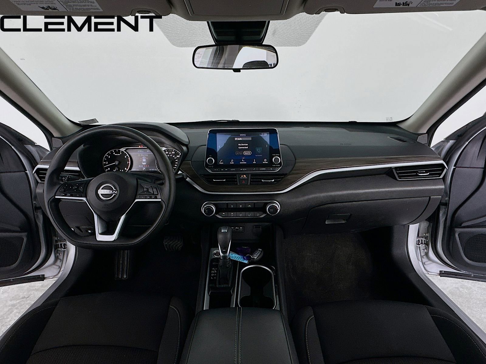 Used 2024 Nissan Altima 2.5 SV image 12