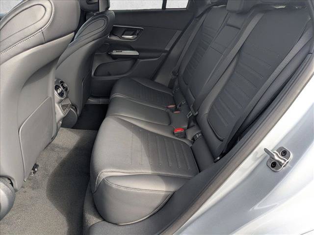 Used 2026 Mercedes-Benz GLC 300 image 14