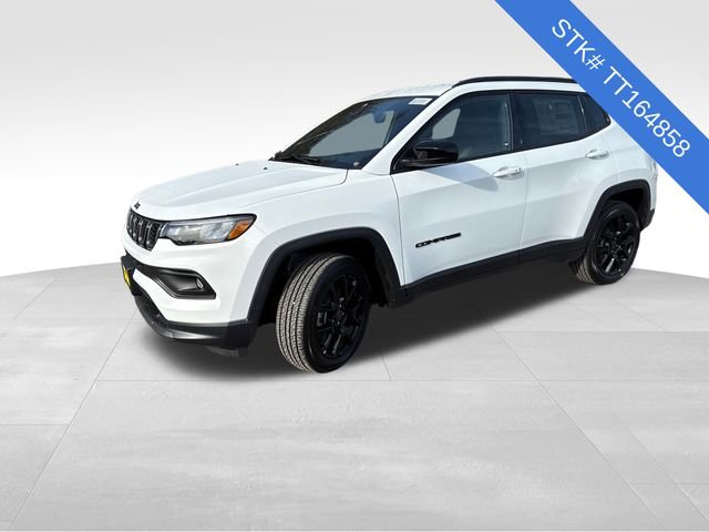 New 2026 Jeep Compass Latitude image 3