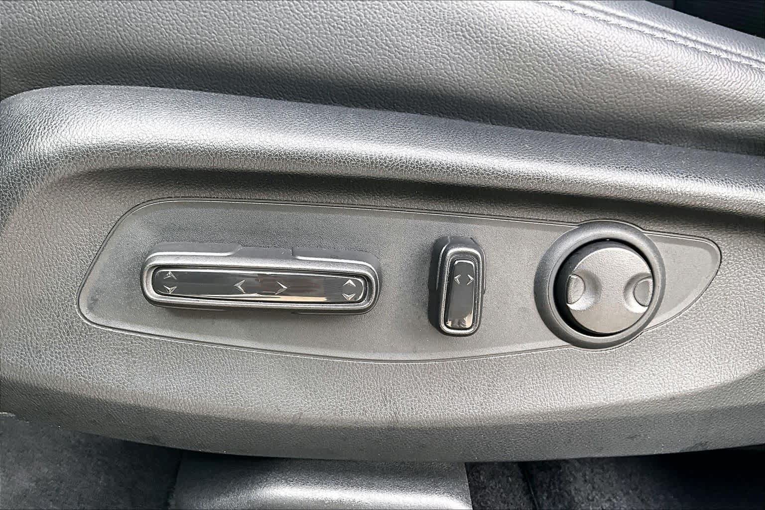 Used 2024 Honda CR-V EX-L image 31