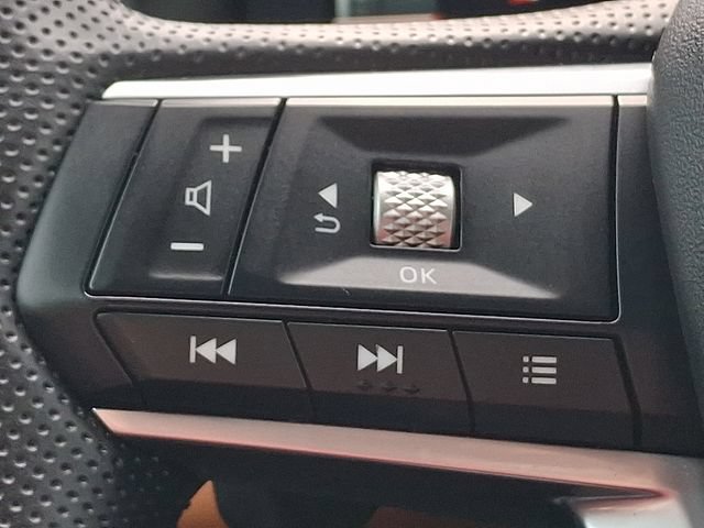Used 2024 Mitsubishi Outlander SEL AWD/4WD image 25
