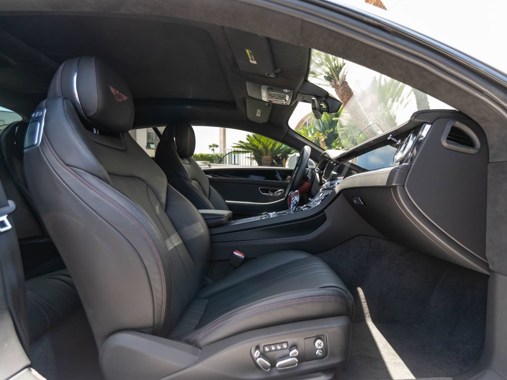 Used 2023 Bentley Continental GT V8 AWD/4WD image 2
