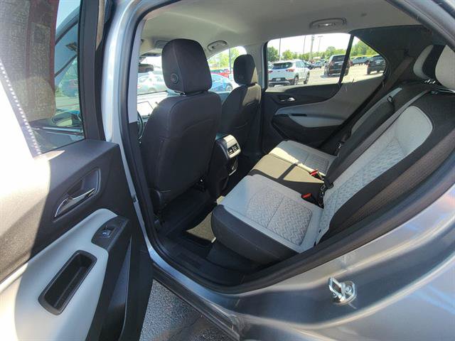 Used 2024 Chevrolet Equinox LT FWD image 17