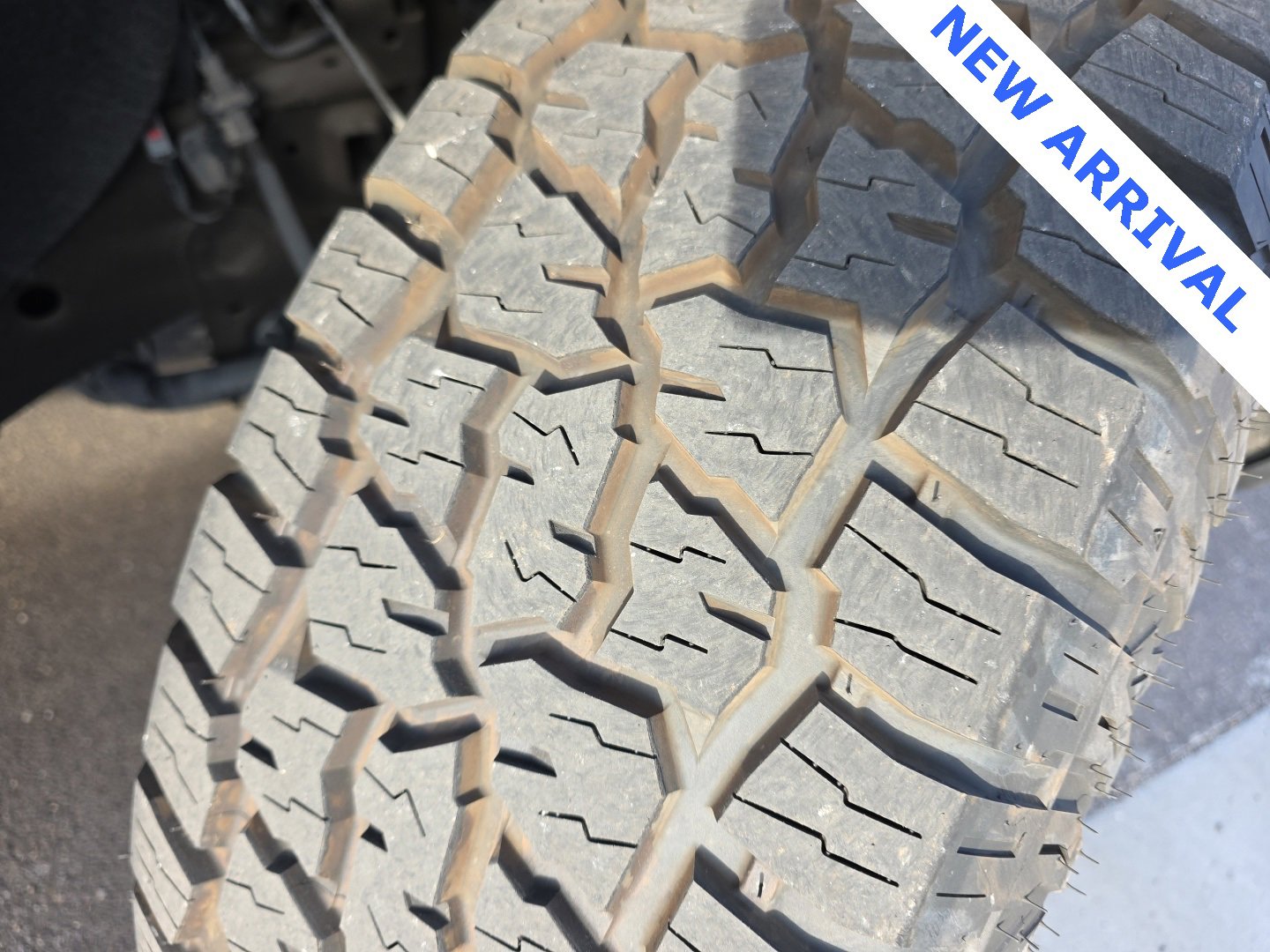 Used 2021 Chevrolet Silverado 1500 RST w/ Convenience Package II image 3