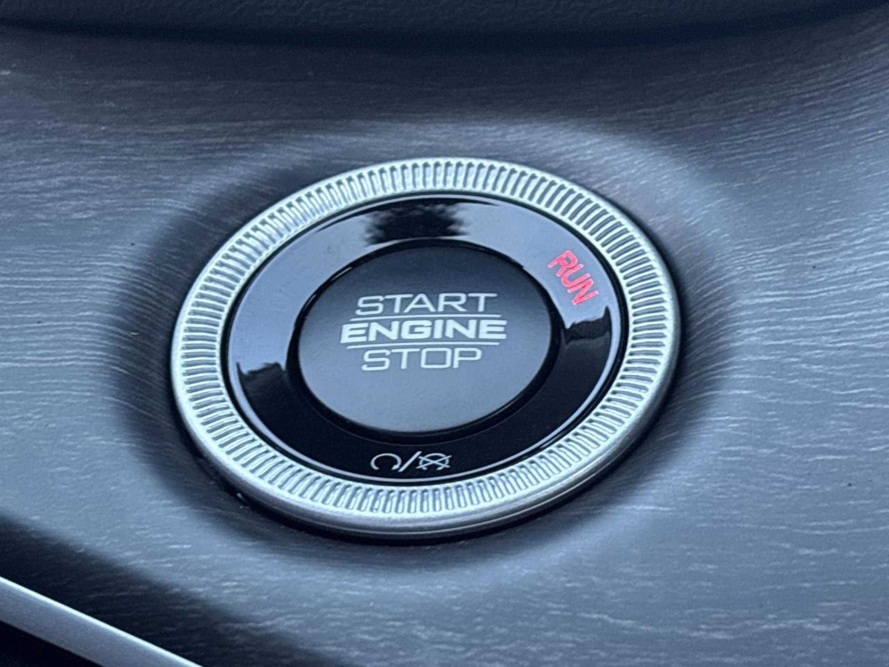 New 2025 Jeep Grand Cherokee Limited image 30