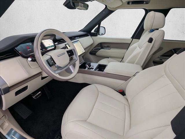 New 2026 Land Rover Range Rover Long Wheelbase SE AWD/4WD image 12