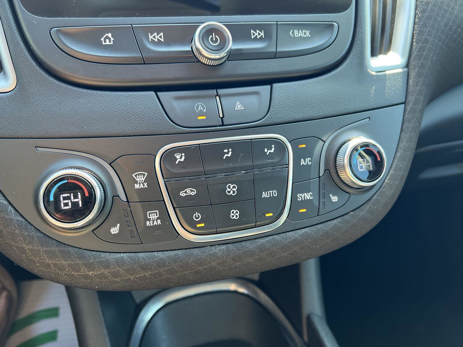 Used 2023 Chevrolet Malibu LT image 26