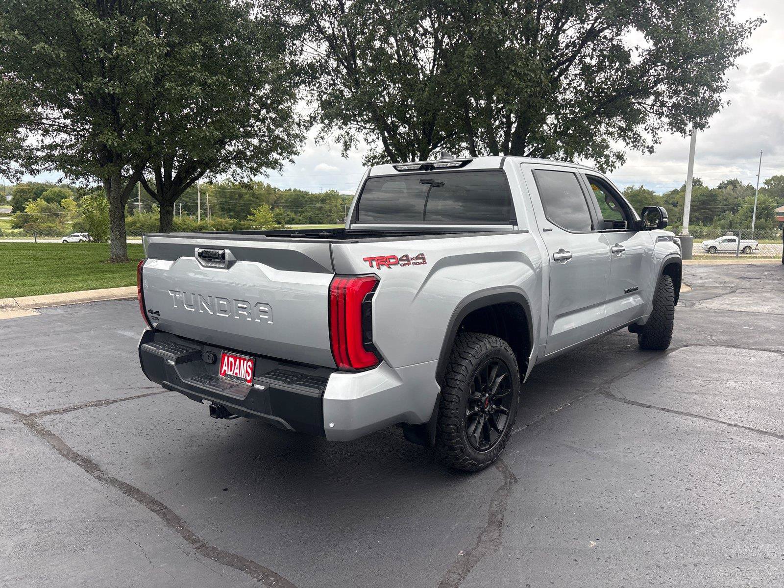Used 2024 Toyota Tundra Limited w/ TRD Off-Road Package AWD/4WD image 10