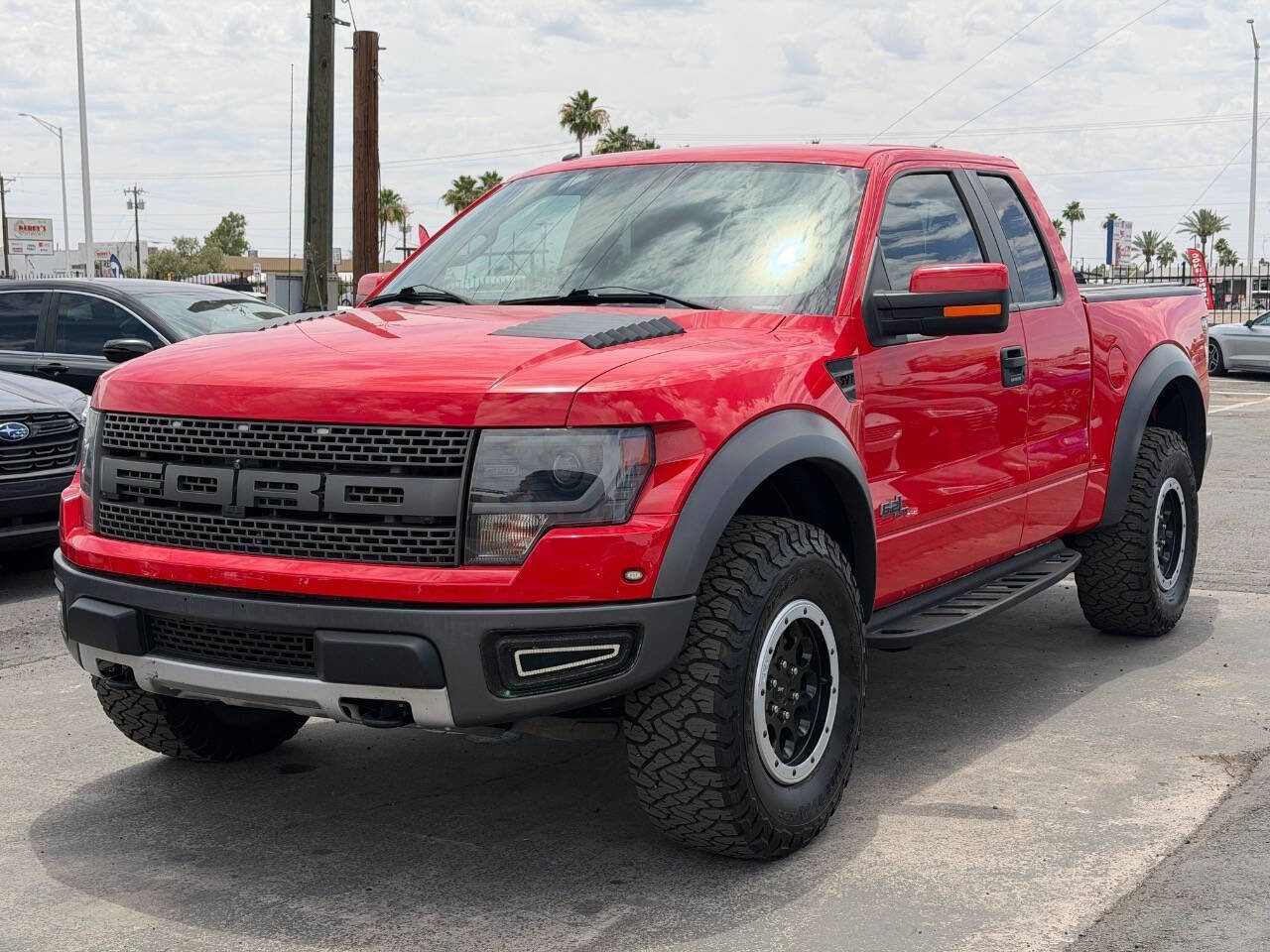 Used 2014 Ford F150 Raptor w/ Equipment Group 801A Luxury AWD/4WD image 1