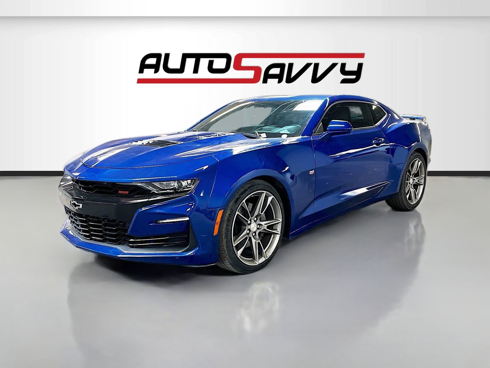 Used 2019 Chevrolet Camaro SS RWD image 3