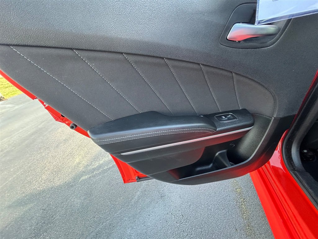 Used 2022 Dodge Charger GT RWD image 15