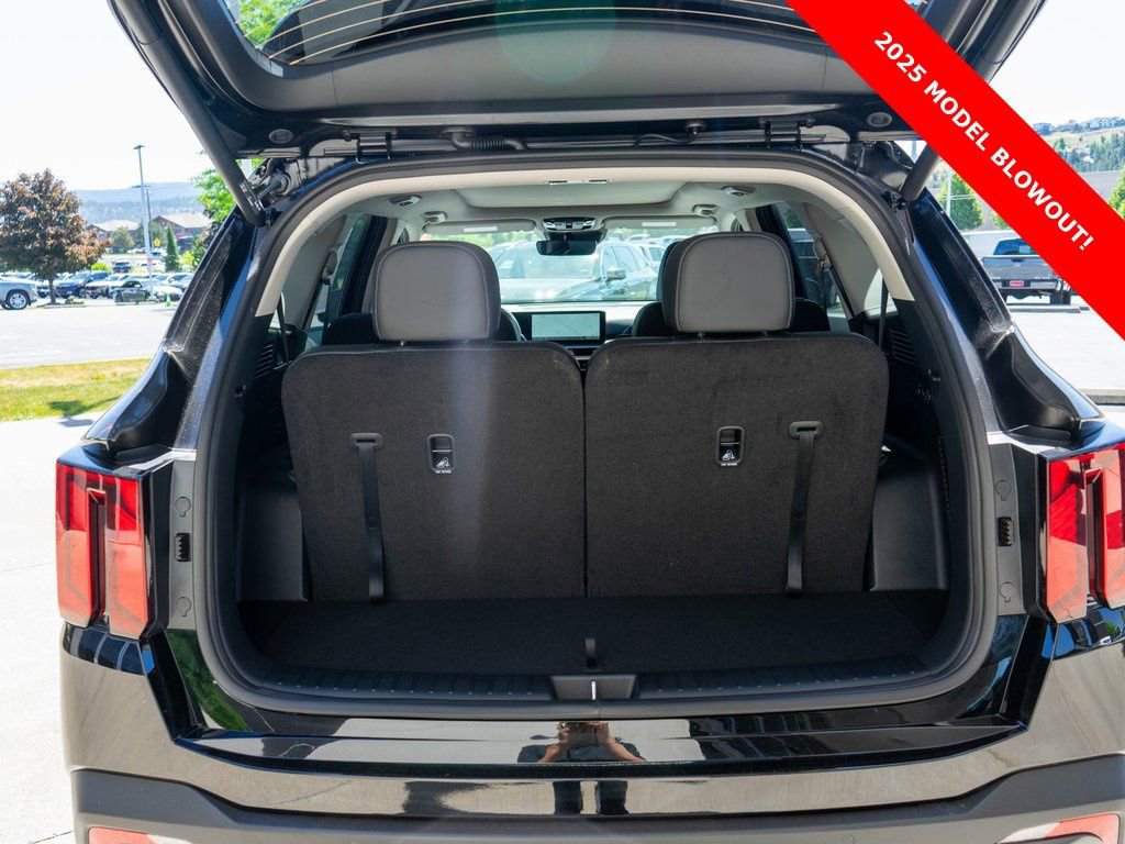 New 2025 Kia Sorento SX image 29