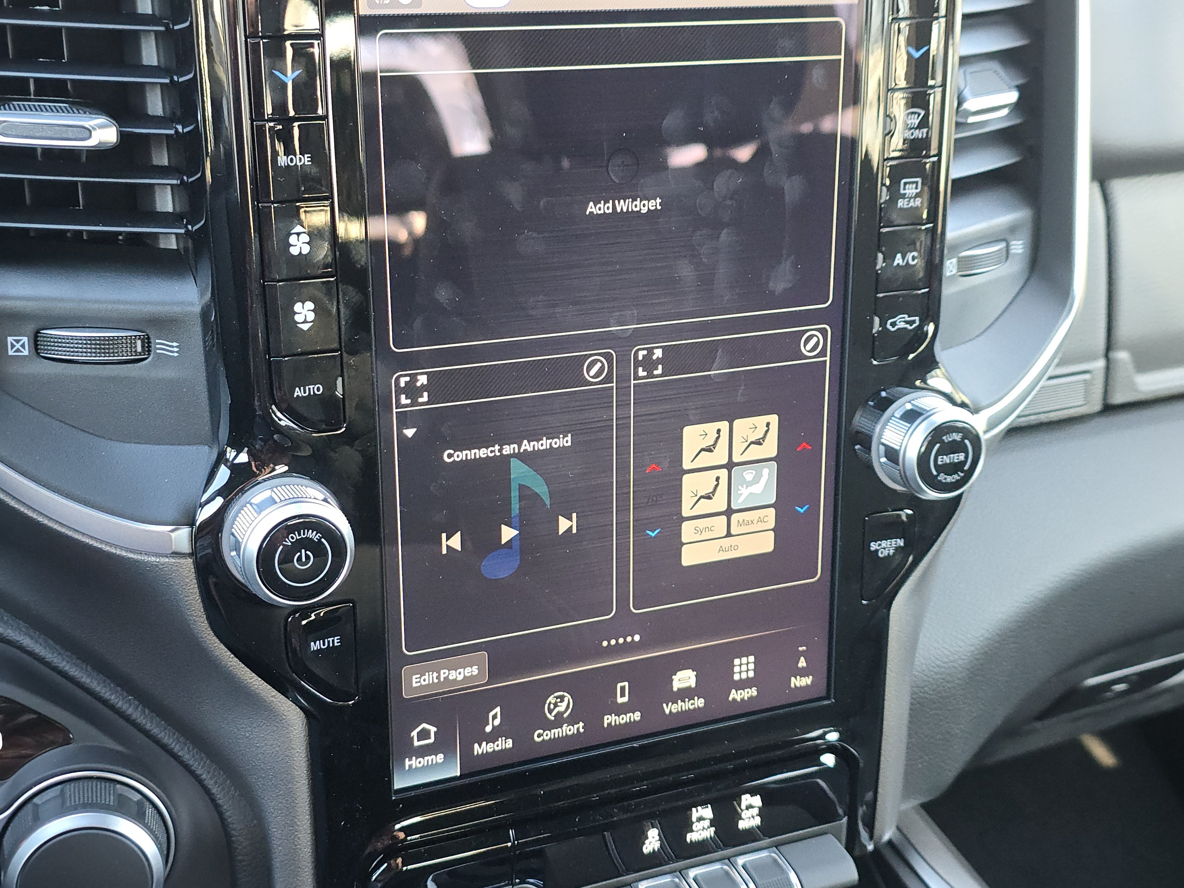 New 2026 RAM 1500 Big Horn AWD/4WD image 32