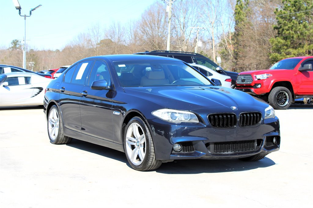 Used 2011 BMW 550i Sedan RWD image 9