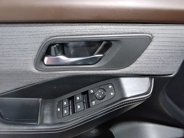 Certified 2023 Nissan Rogue SV AWD/4WD image 9