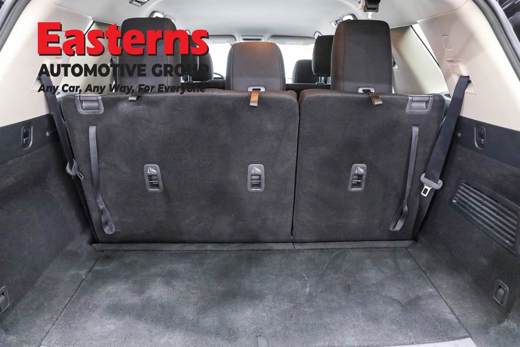 Used 2024 Nissan Pathfinder S image 9